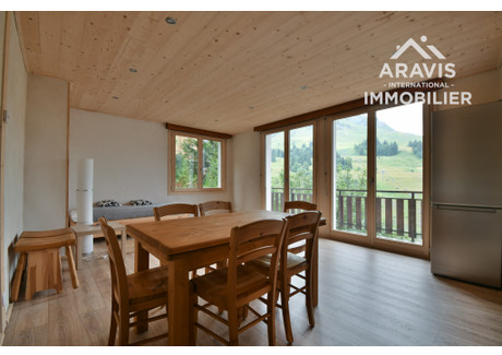 Mieszkanie na sprzedaż - Le Grand-Bornand, Francja, 70 m², 377 797 USD (1 454 520 PLN), NET-96658967