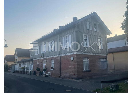 Dom na sprzedaż - Ortenberg (Hessen), Niemcy, 280 m², 576 994 USD (2 313 745 PLN), NET-101819068