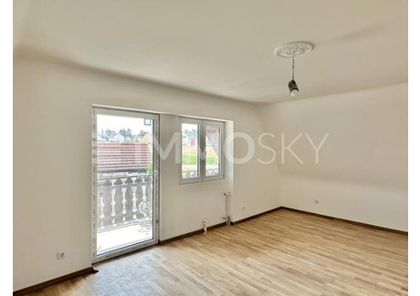 Dom na sprzedaż - Schwabach, Niemcy, 110 m², 375 148 USD (1 534 354 PLN), NET-101982387