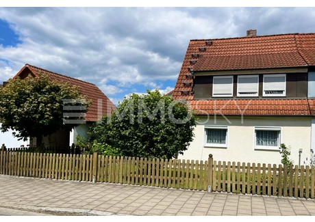 Mieszkanie na sprzedaż - Forchheim, Niemcy, 50 m², 147 792 USD (604 471 PLN), NET-102168718