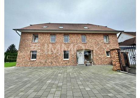 Dom na sprzedaż - Rinteln, Niemcy, 247 m², 522 188 USD (2 135 748 PLN), NET-102131113