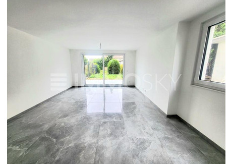 Dom na sprzedaż - Neuhofen, Niemcy, 185 m², 694 422 USD (2 847 129 PLN), NET-102669340