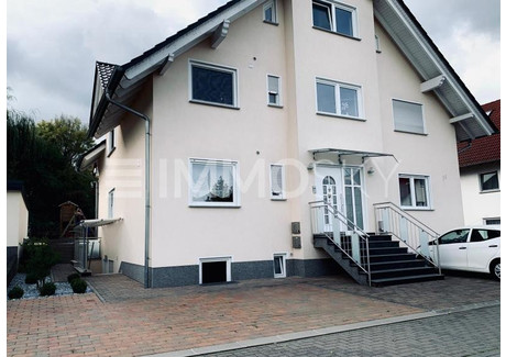 Dom na sprzedaż - Fronhausen, Niemcy, 383 m², 883 110 USD (3 594 256 PLN), NET-102855027