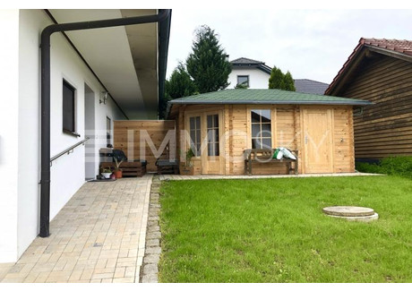 Mieszkanie na sprzedaż - Ascha, Niemcy, 65 m², 214 552 USD (845 337 PLN), NET-97317239