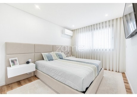 Mieszkanie na sprzedaż - Vila Nova De Famalicao, Portugalia, 159 m², 345 603 USD (1 351 308 PLN), NET-96410613