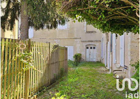 Mieszkanie na sprzedaż - Chartres, Francja, 105 m², 202 596 USD (830 642 PLN), NET-101918355