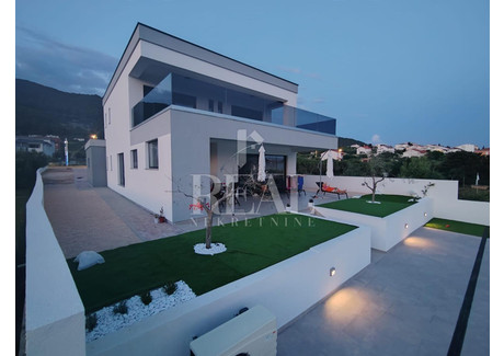 Dom na sprzedaż - Rab Chorwacja, 225 m², 1 202 106 USD (4 736 299 PLN), NET-94973238