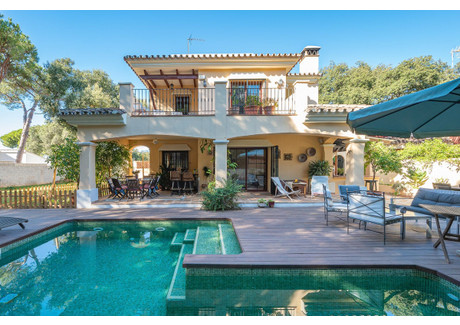Dom na sprzedaż - Elviria, Hiszpania, 444 m², 2 337 058 USD (9 208 009 PLN), NET-90750044