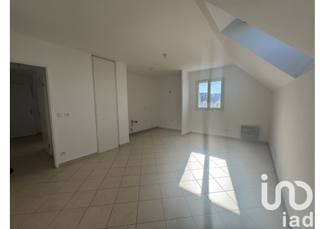 Mieszkanie na sprzedaż - Cesson, Francja, 39 m², 170 454 USD (685 224 PLN), NET-101583039