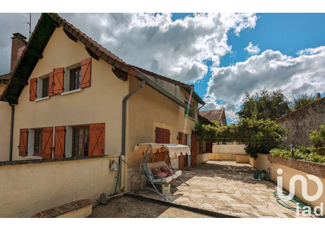 Dom na sprzedaż - Roanne, Francja, 193 m², 259 634 USD (1 064 500 PLN), NET-98784912