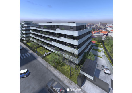 Mieszkanie na sprzedaż - Santa Maria Da Feira, Travanca, Sanfins E Espargo, Portugalia, 183,48 m², 563 435 USD (2 310 082 PLN), NET-96947108