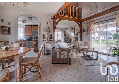 Dom na sprzedaż - Crécy-La-Chapelle, Francja, 130 m², 393 446 USD (1 569 851 PLN), NET-96831330