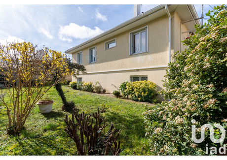 Dom na sprzedaż - Les Clayes-Sous-Bois, Francja, 170 m², 432 646 USD (1 704 623 PLN), NET-97581006