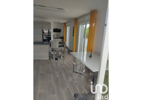 Mieszkanie na sprzedaż - Saint-Thibault-Des-Vignes, Francja, 85 m², 398 678 USD (1 570 790 PLN), NET-96194319