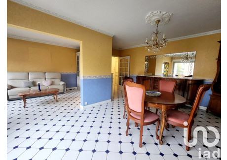 Mieszkanie na sprzedaż - Deville-Les-Rouen, Francja, 61 m², 104 722 USD (428 313 PLN), NET-102245773