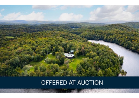 Dom na sprzedaż - 404 Patnoe Farm Dr, Hyde Park, VT 05655, USA Hyde Park, Usa, 606,19 m², 4 500 000 USD (17 280 000 PLN), NET-101010369