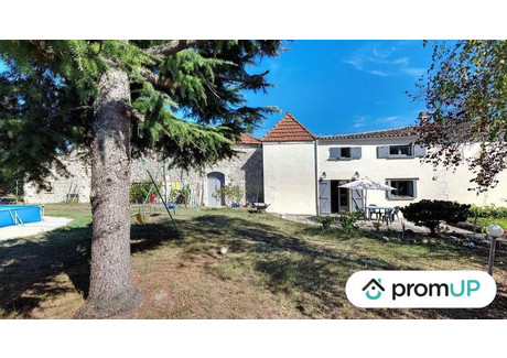 Dom na sprzedaż - Saint Christoly De Blaye, Francja, 320 m², 354 529 USD (1 453 571 PLN), NET-84770318