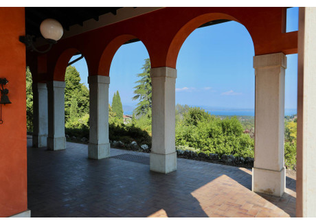 Dom na sprzedaż - via Lago Lucone Polpenazze Del Garda, Włochy, 900 m², 2 107 131 USD (8 070 312 PLN), NET-90681411