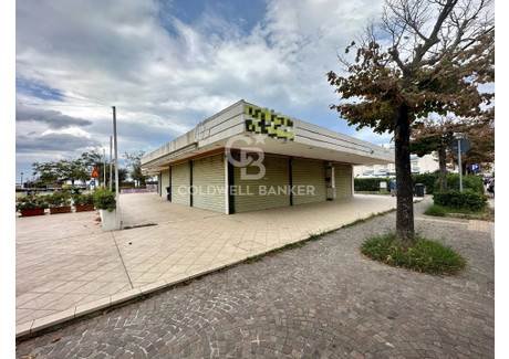 Lokal handlowy do wynajęcia - Viale Ortigara, Rimini, Włochy, 300 m², 5402 USD (22 096 PLN), NET-92223041