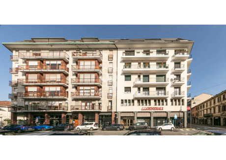 Mieszkanie na sprzedaż - PIAZZA TRENTO TRIESTE, Busto Arsizio, Włochy, 160 m², 141 440 USD (578 489 PLN), NET-101778279