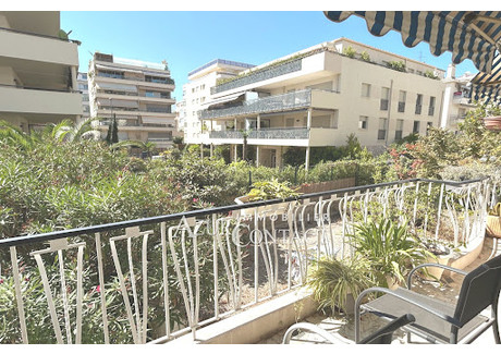 Mieszkanie na sprzedaż - Cannes, Francja, 68,48 m², 604 315 USD (2 314 526 PLN), NET-100777080