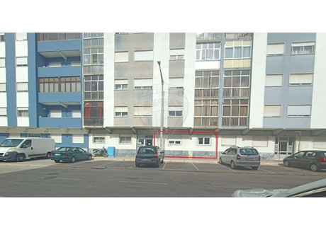 Mieszkanie na sprzedaż - Seixal, Portugalia, 71 m², 148 106 USD (607 236 PLN), NET-96235946