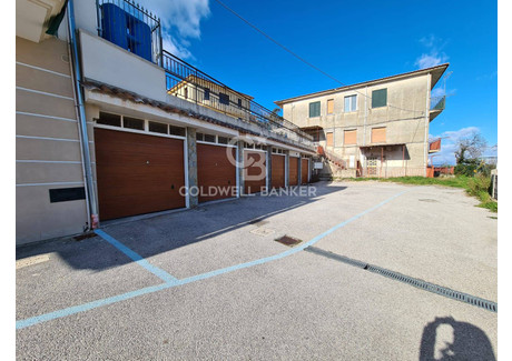 Komercyjne na sprzedaż - Viale Carmine Rossi, Agropoli, Włochy, 24 m², 48 686 USD (195 719 PLN), NET-101405268