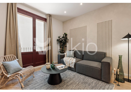 Mieszkanie do wynajęcia - Barcelona, Hiszpania, 84 m², 3310 USD (13 043 PLN), NET-93095049