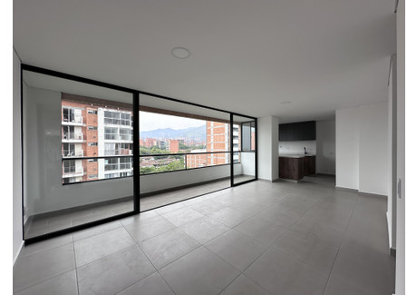 Mieszkanie na sprzedaż - Cl. 30A #7980, Medellín, Belén, Medellín, Antioquia, Colombia Medellín, Kolumbia, 85 m², 150 359 USD (578 881 PLN), NET-96736561