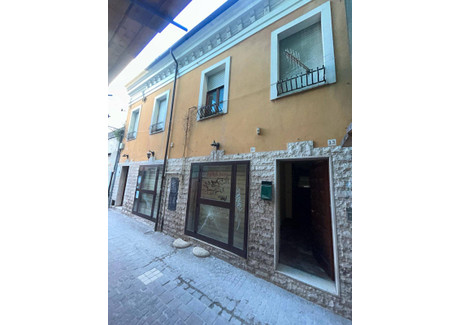 Dom na sprzedaż - Via Ennio Flaiano, Pescara, Włochy, 130 m², 232 549 USD (890 662 PLN), NET-94855700