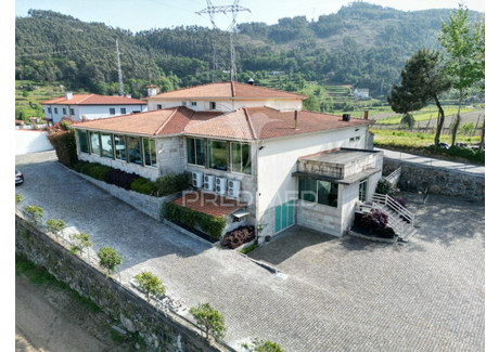 Dom na sprzedaż - Sande São Lourenço e Balazar Guimaraes, Portugalia, 761 m², 700 359 USD (2 815 443 PLN), NET-88837154