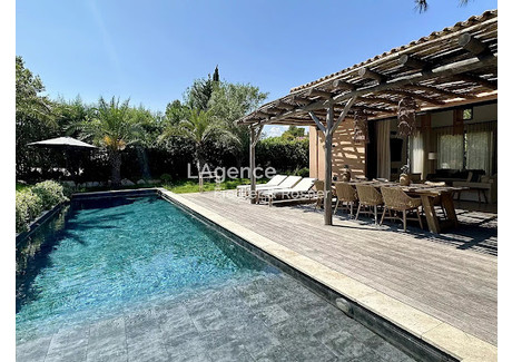 Dom na sprzedaż - Saint-Tropez, Francja, 210 m², 6 549 374 USD (27 179 902 PLN), NET-95843133