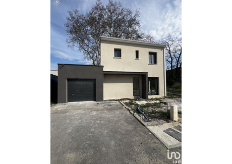 Dom na sprzedaż - Montélimar, Francja, 108 m², 318 503 USD (1 270 829 PLN), NET-94426291