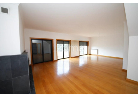 Mieszkanie na sprzedaż - Viseu, Portugalia, 151 m², 360 903 USD (1 497 745 PLN), NET-97727386