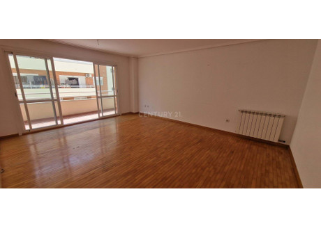 Mieszkanie na sprzedaż - Alhos Vedros, Portugalia, 103 m², 226 559 USD (926 628 PLN), NET-97046404