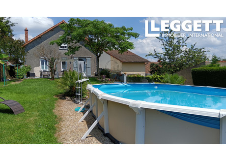 Dom na sprzedaż - Availles-Limouzine, Francja, 134 m², 166 934 USD (692 774 PLN), NET-98662962