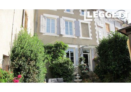 Dom na sprzedaż - Confolens, Francja, 195 m², 264 575 USD (1 042 426 PLN), NET-92781029