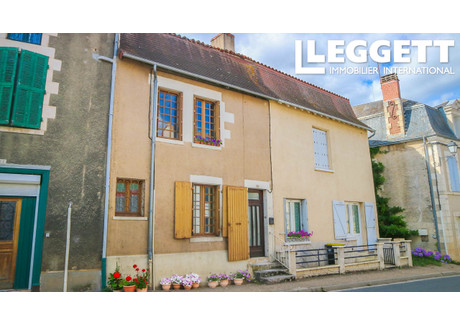 Dom na sprzedaż - Saint-Savin, Francja, 65 m², 43 164 USD (170 067 PLN), NET-92864839