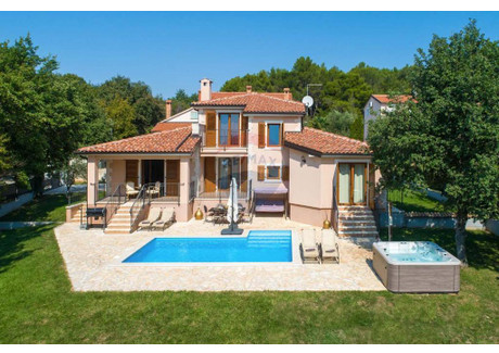 Dom na sprzedaż - Porec, Chorwacja, 165 m², 861 130 USD (3 306 738 PLN), NET-89240988