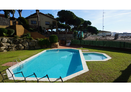 Mieszkanie na sprzedaż - Lloret De Mar, Hiszpania, 117 m², 288 874 USD (1 181 494 PLN), NET-97401159