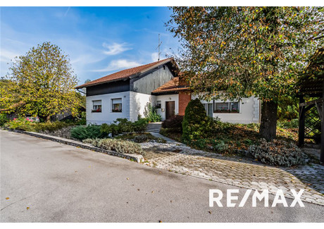Dom na sprzedaż - Dobrepolje, Słowenia, 238 m², 451 755 USD (1 843 160 PLN), NET-92730162
