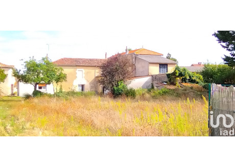 Dom na sprzedaż - Bignoux, Francja, 150 m², 221 581 USD (926 208 PLN), NET-92102537