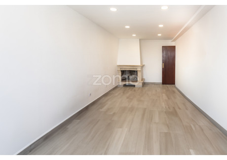 Mieszkanie na sprzedaż - Seixal, Portugalia, 59 m², 236 847 USD (990 021 PLN), NET-98843665