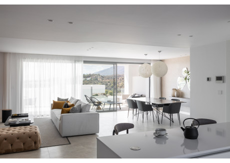 Mieszkanie na sprzedaż - Marbella, Hiszpania, 214 m², 1 354 181 USD (5 335 474 PLN), NET-88058686