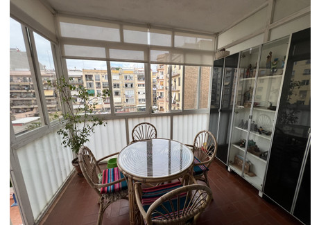 Mieszkanie na sprzedaż - C. de Viladomat, 86, 08015 Barcelona, Spain Barcelona, Barcelona, Hiszpania, 83 m², 481 375 USD (1 968 826 PLN), NET-98935749