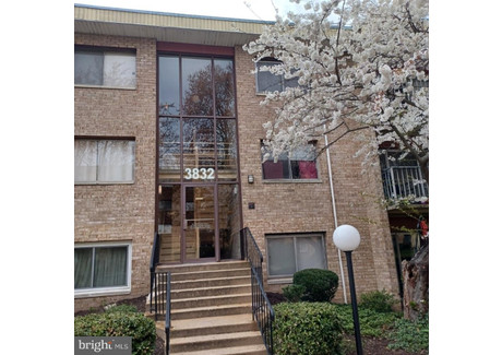 Dom do wynajęcia - 383 BEL PRE RD # Silver Spring, Usa, 66,33 m², 1950 USD (7508 PLN), NET-99715115