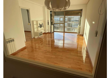 Mieszkanie do wynajęcia - Madrid, Hiszpania, 90 m², 2201 USD (9133 PLN), NET-96059635