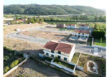 Dom na sprzedaż - Valado Dos Frades, Portugalia, 224 m², 111 426 USD (427 875 PLN), NET-91825735