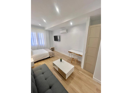 Mieszkanie do wynajęcia - Calle Torregrosa Madrid, Hiszpania, 40 m², 1501 USD (6153 PLN), NET-100354544