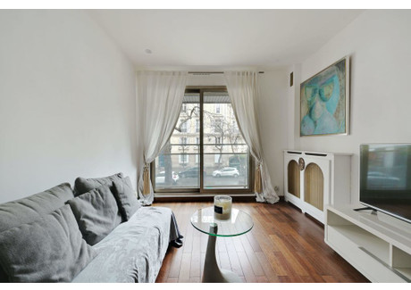 Mieszkanie do wynajęcia - Avenue de Wagram Paris, Francja, 40 m², 1914 USD (7999 PLN), NET-101373059